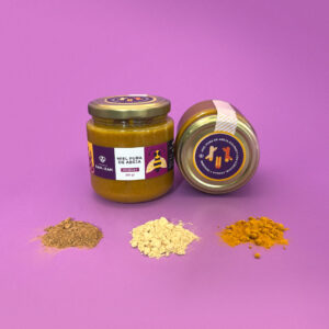 Frasco de miel gourmet con cúrcuma, jengibre y canela de 250 gr.